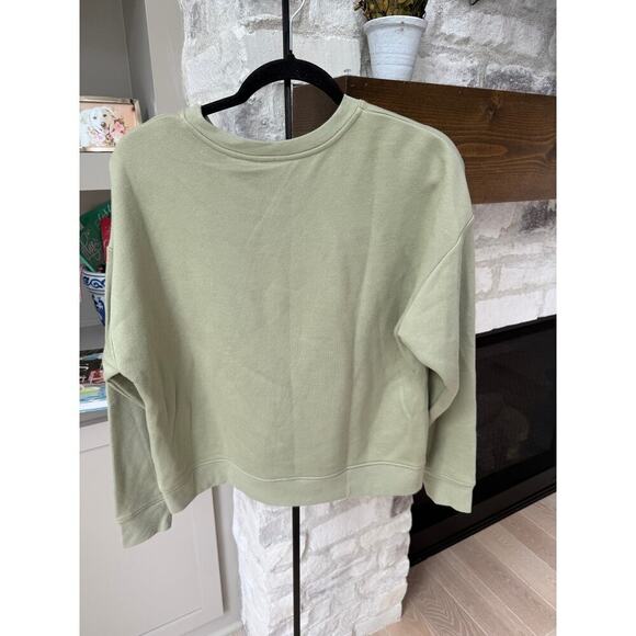 Eberjey Women's Green Long Sleeve Crew Neck Sweatshirt (Size Missing) - Picture 2 of 4